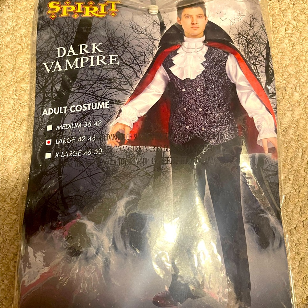 Vampire Men’s costume size Large. Worn once.